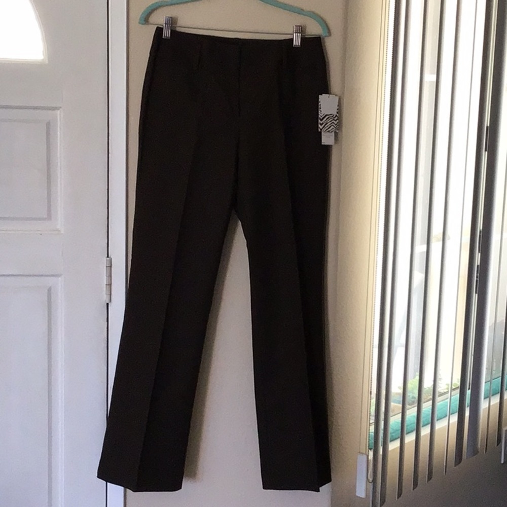 Dana Buchanan Signature boot cut pant NWT SZ 6